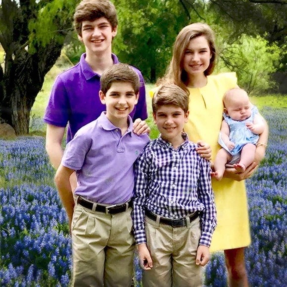 Meet your Posher, Melinda - Picture 3 of 4